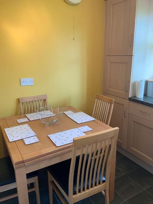Home From Home, 3 Bedroom House In Hawick Exterior foto